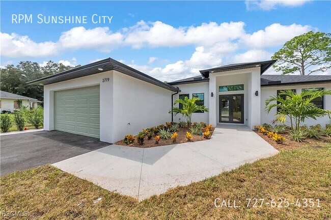 Building Photo - 2719 2nd St NW