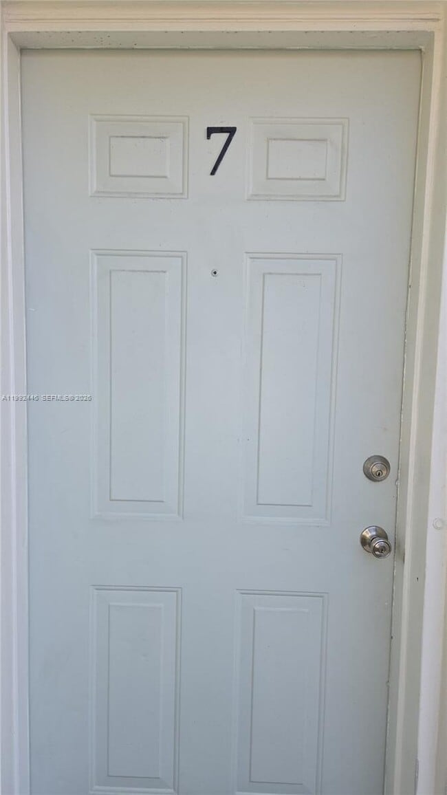 Building Photo - 9473 Abbott Ave