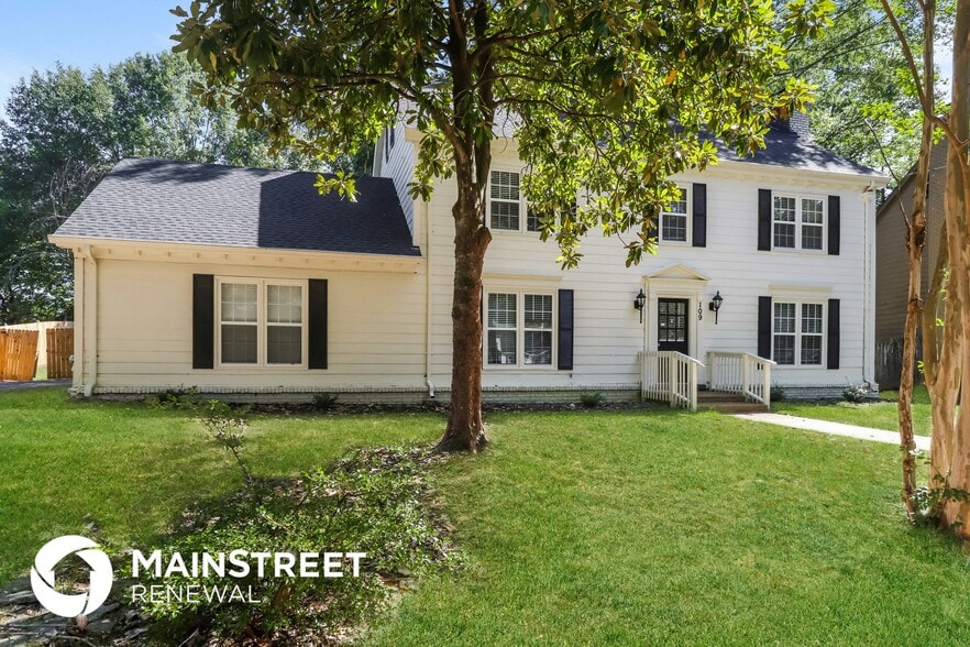 Building Photo - 109 W Pecan Valley St