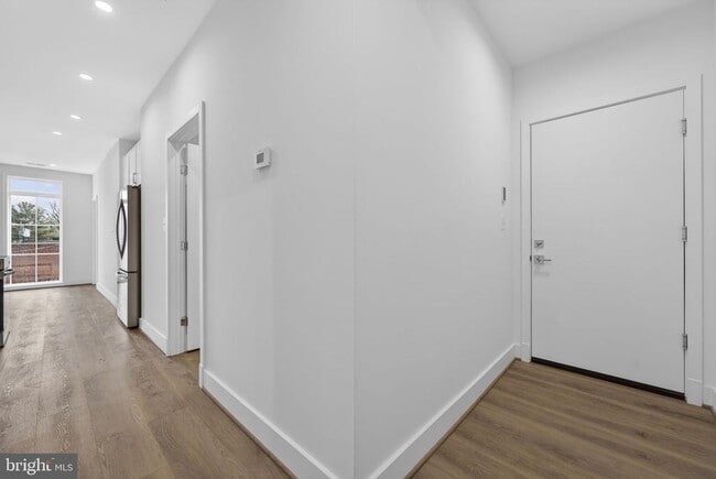 Building Photo - 117 N 21st St