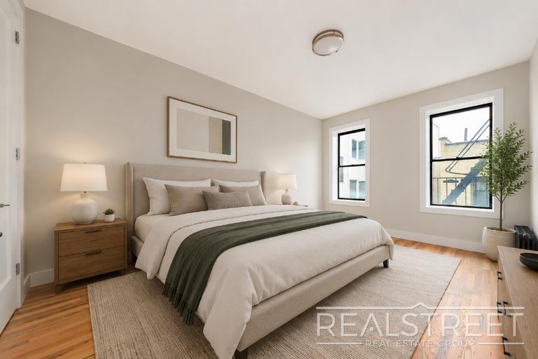 Building Photo - Prosepct Heights Brand new 3 Bedroom 2 Bathroom with in unit WD!