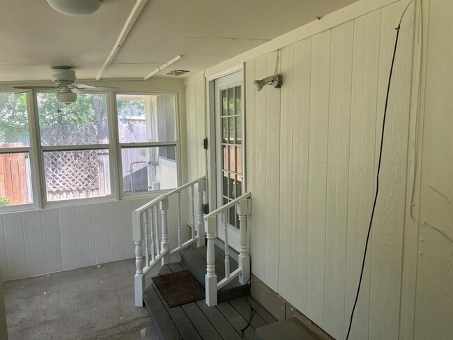 Building Photo - 8314 Columbia Falls Dr