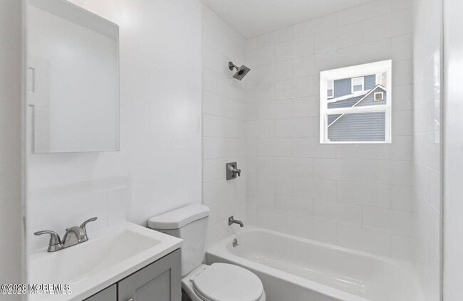 Building Photo - 40 Twilight Ave