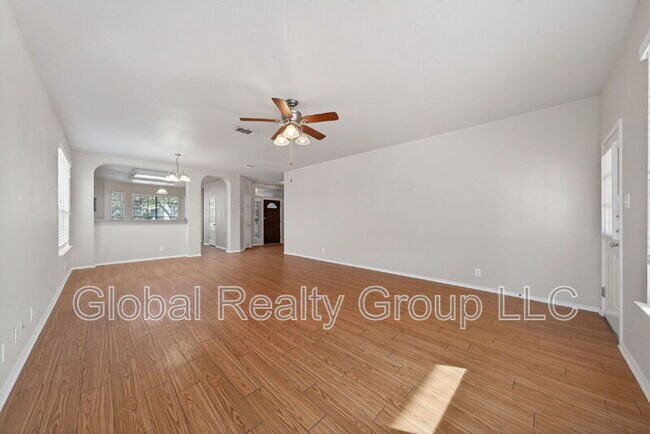 Building Photo - 212 Cloud Crossing