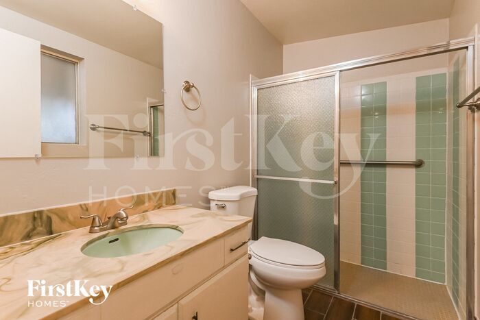 Building Photo - 8940 E Pine Valley Dr