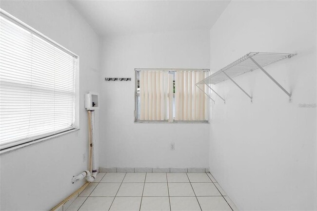 Building Photo - 90 Nancy Lee Ave