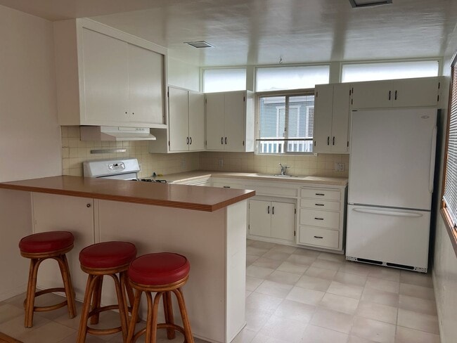 Building Photo - LSMCW421