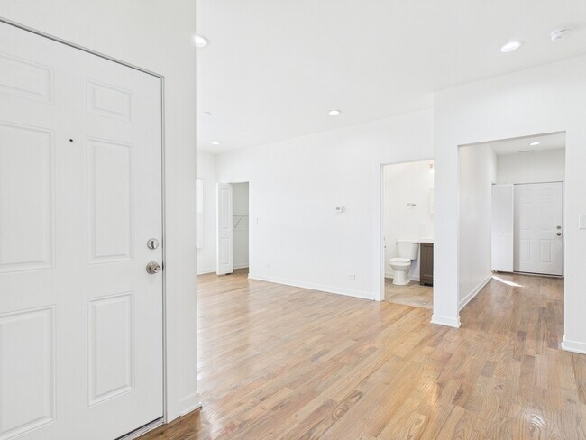 Building Photo - 398 W Lincoln Hwy