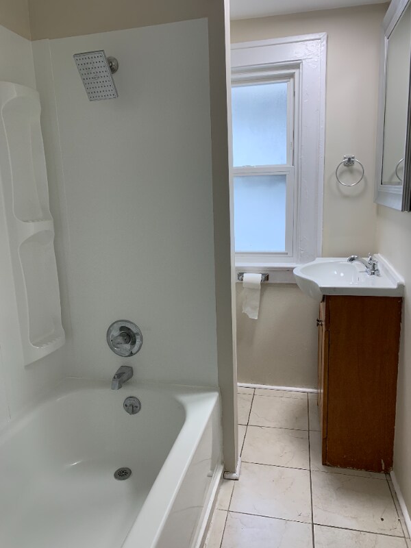 Building Photo - 151 Brookdale Ave