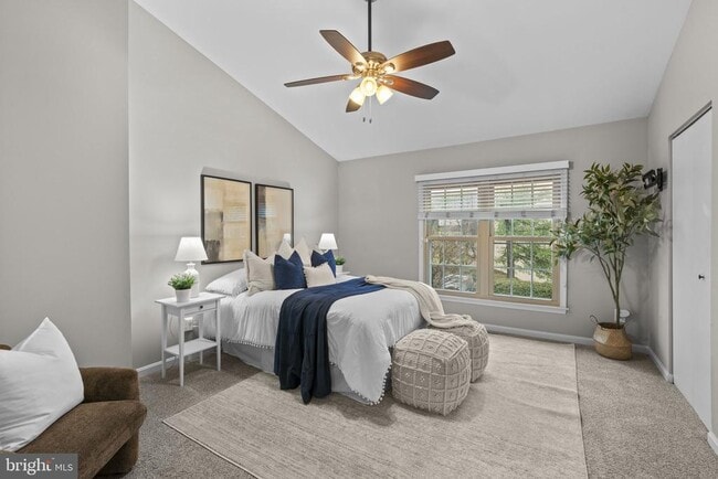 Building Photo - 1305 S Potomac St