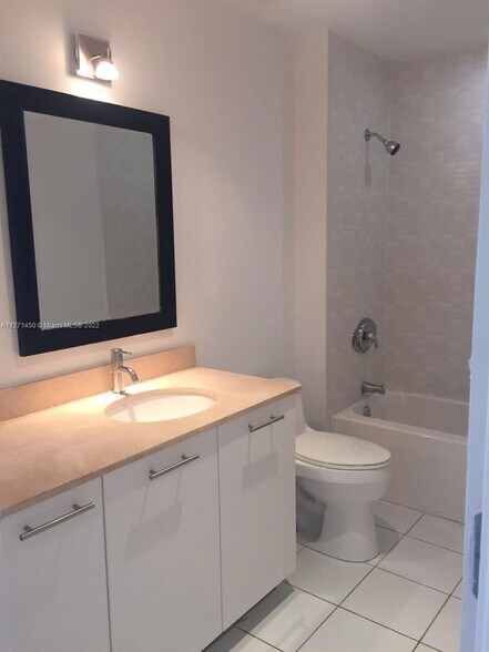 Building Photo - 3470 E Coast Ave