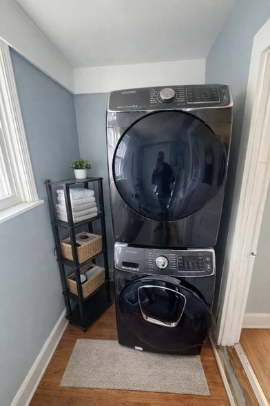 Building Photo - 1879 Phillips Ave