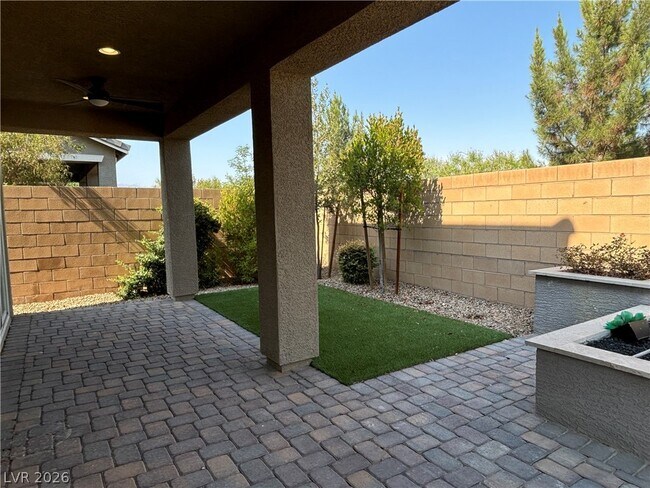 Building Photo - 5636 Justin Robert St