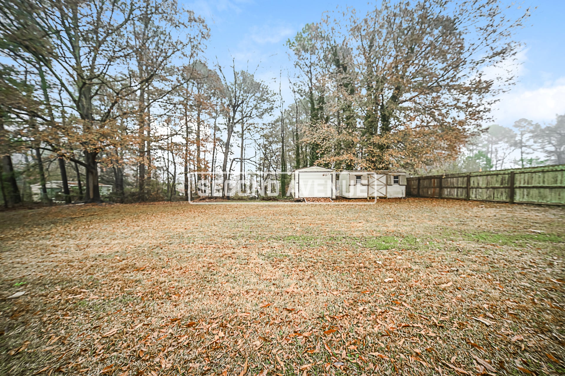 Building Photo - 2053 Chestnut Log Dr