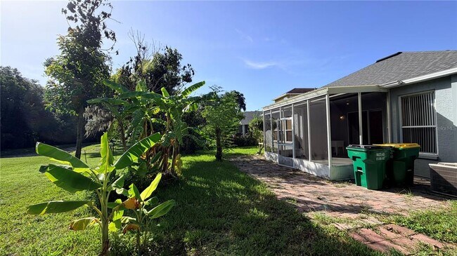 Building Photo - 4712 Mapletree Loop