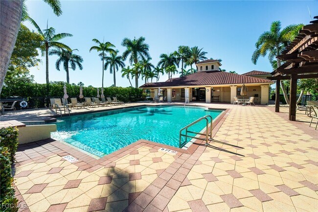 Building Photo - 11600 Court Of Palms