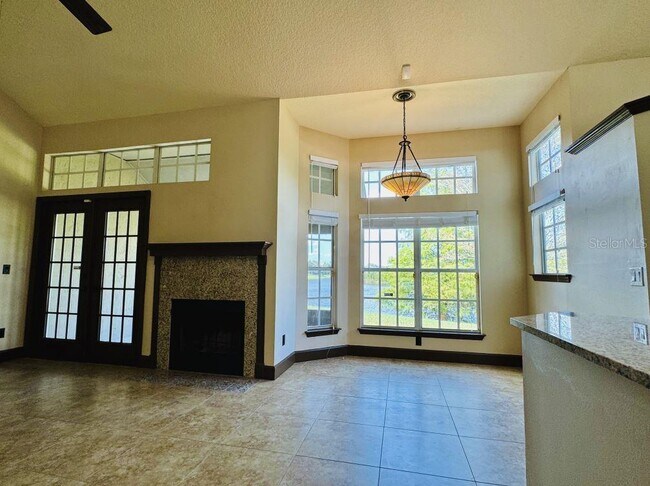 Building Photo - 1556 Farrindon Cir