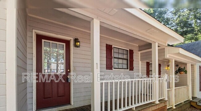 Building Photo - 69 Hickory Knoll