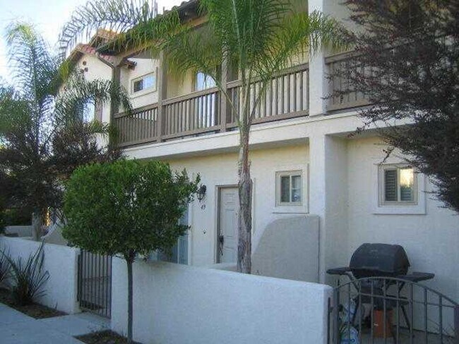 Building Photo - Jeffries Ranch Townhome