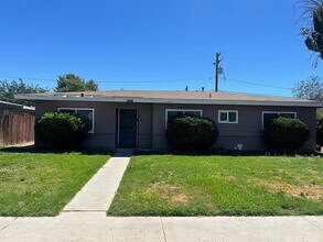 Building Photo - Don't miss out on this beautiful and spaci...
