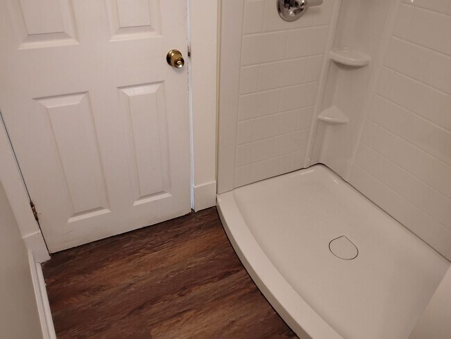 Building Photo - Maryland Ave