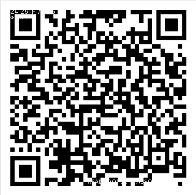 Building Photo - 824 28th Ave S