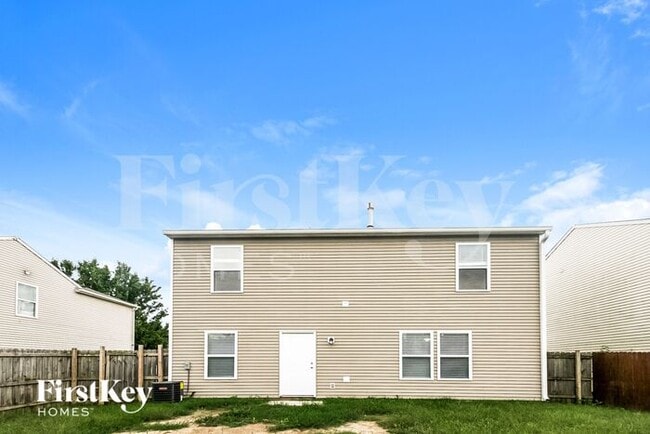 Building Photo - 9140 Wandflower Dr