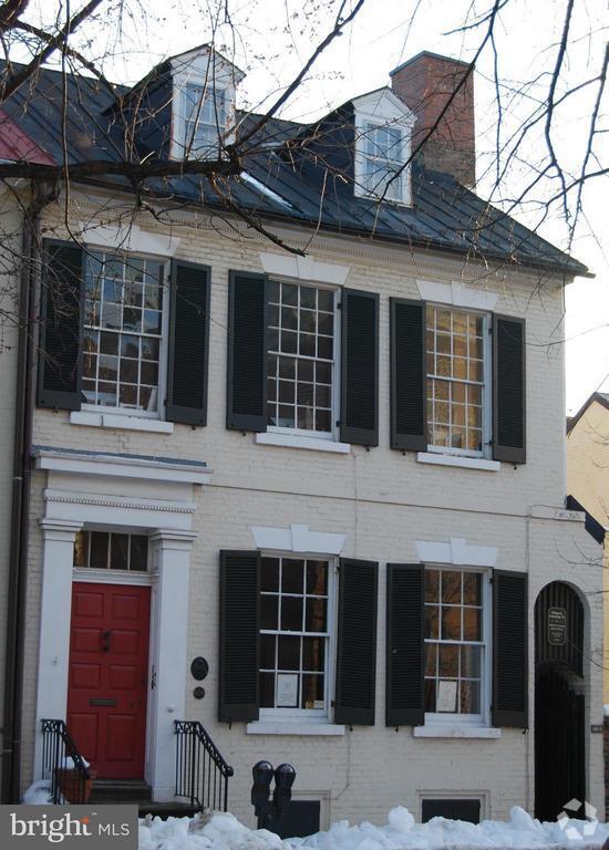 Building Photo - 608 Cameron St
