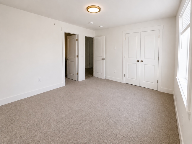 Building Photo - 1309 Fairground Dr