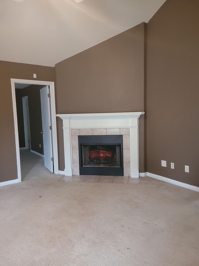 Building Photo - 1012 Cedarview Cir