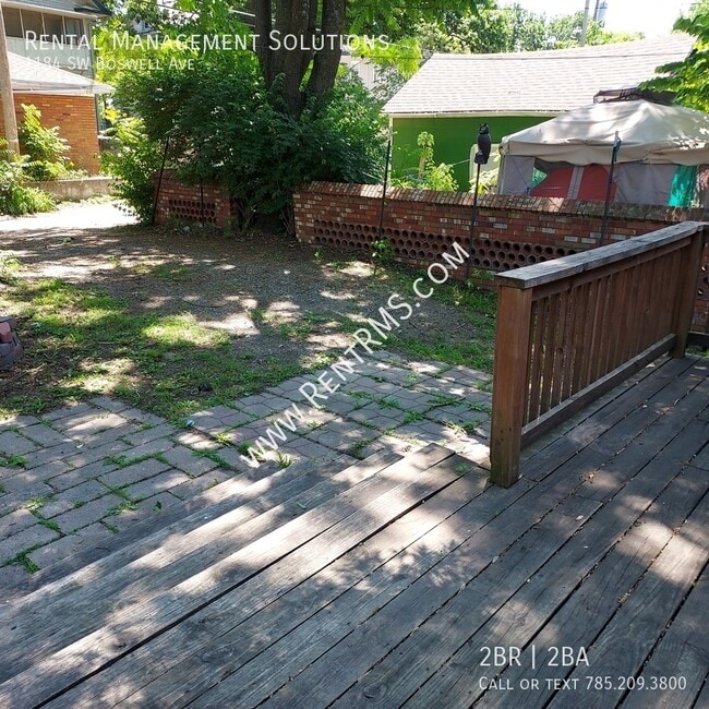 Building Photo - 1184 SW Boswell Ave