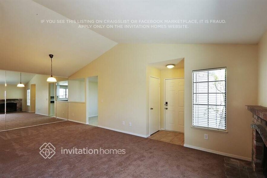 Building Photo - 115 Pico Pl