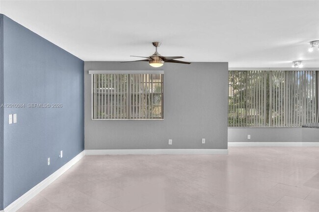 Building Photo - 2881 N Oakland Forest Dr