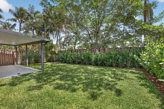 Building Photo - 4404 Treasure Cove Dr