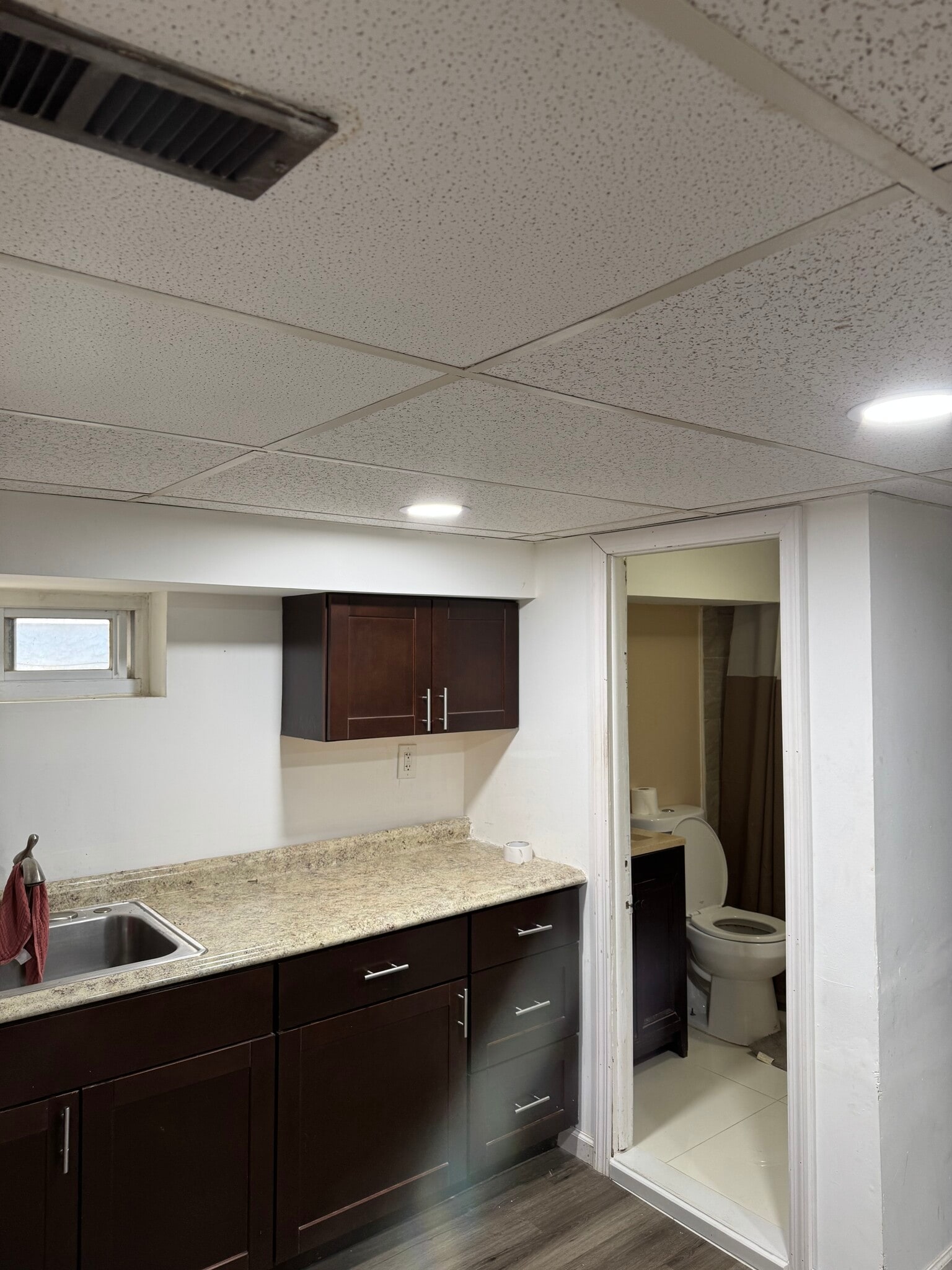 Building Photo - 3555 Hylan Blvd