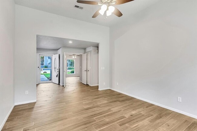 Building Photo - 15 White Bark Pl