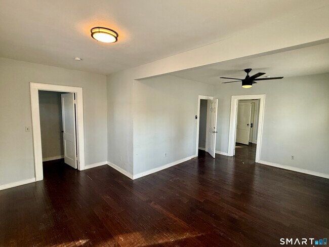 Building Photo - 95 Pope St