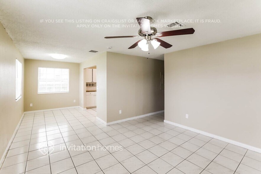 Building Photo - 11520 SW 193rd St
