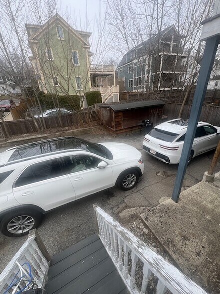 Building Photo - 125 Morrison Ave