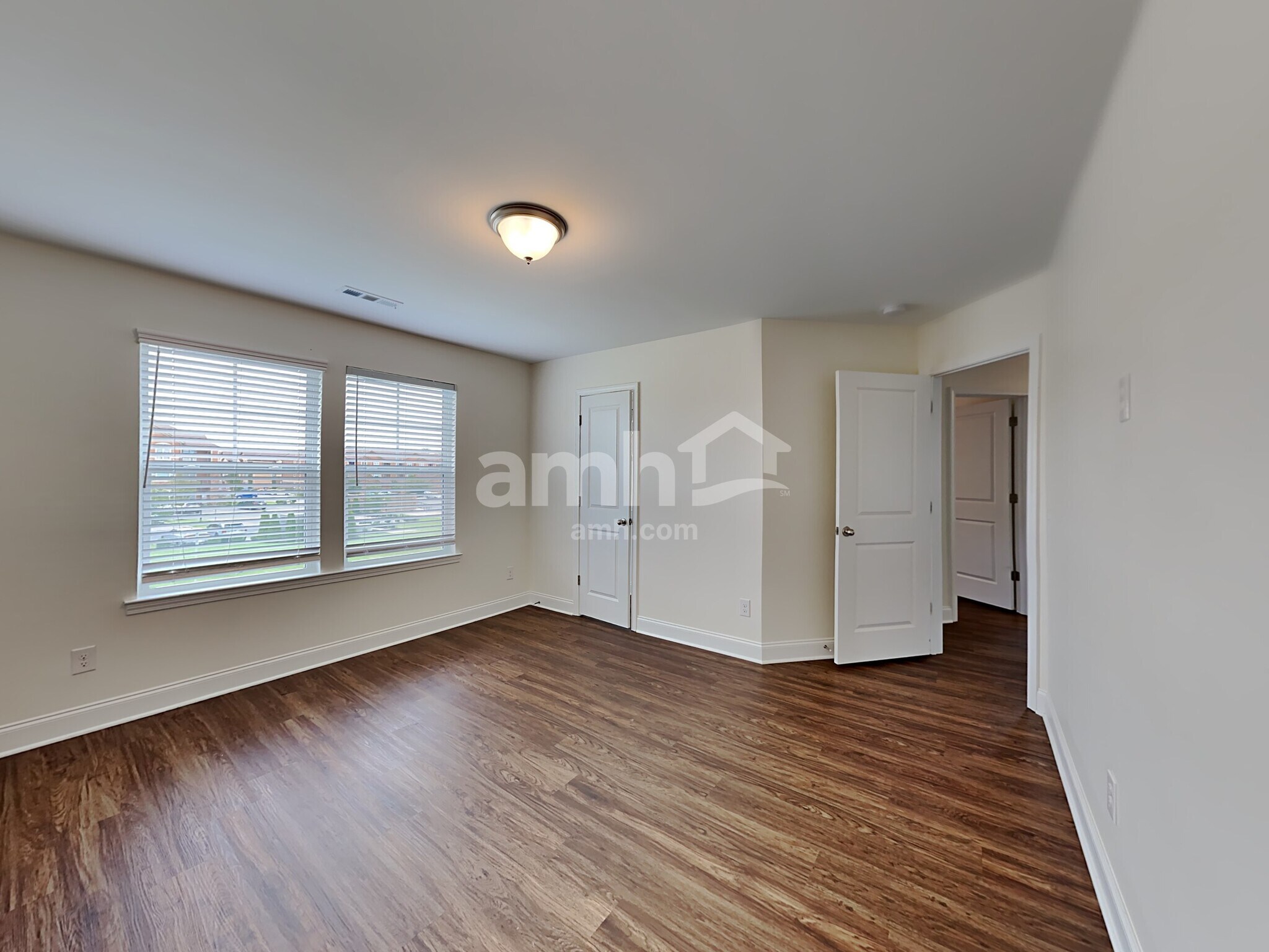 Building Photo - 5105 Jack Byrnes Dr