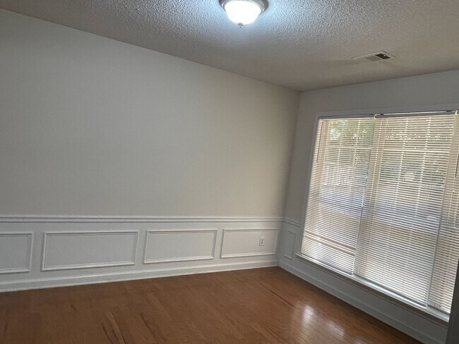 Building Photo - Gorgeous Peachtree Corners Home with Swim ...
