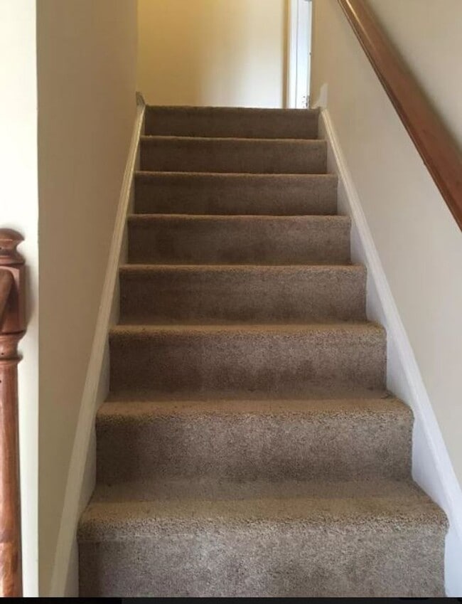 Building Photo - 5604 Knockadoon Ct