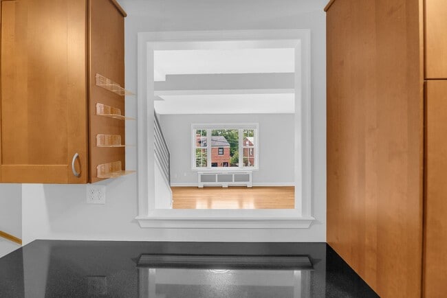 Building Photo - Charming Alexandria Home in Del Ray