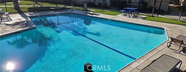 Building Photo - 2891 Canyon Crest Dr