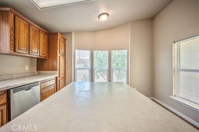 Building Photo - 35340 Kafton Rd