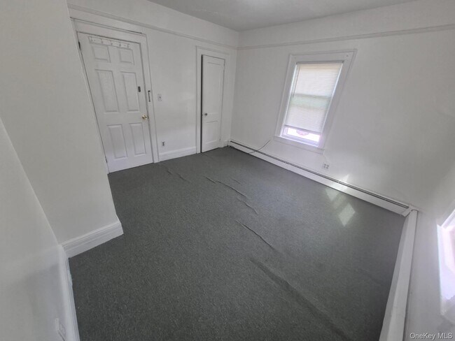 Building Photo - 86 Woodlawn Ave