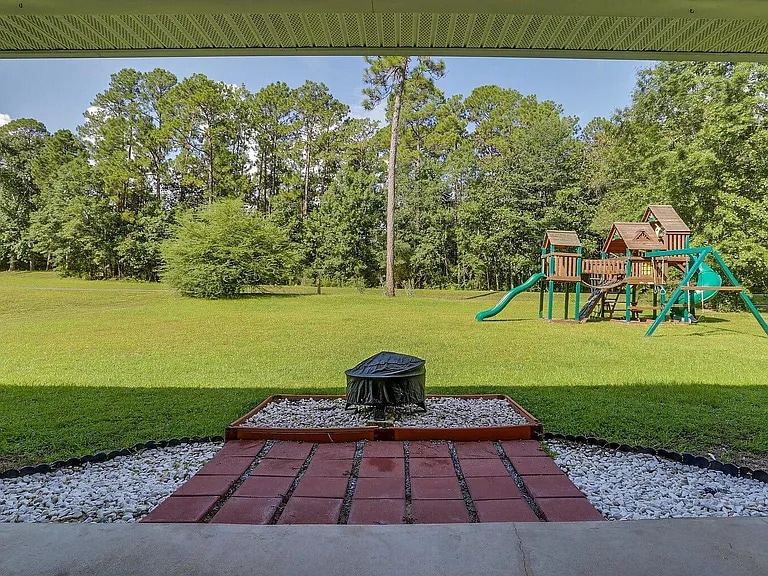 Building Photo - 103 Par Ct