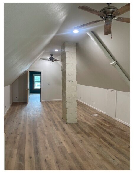 Additional Upstairs Living - 2860 S Delaware Ave