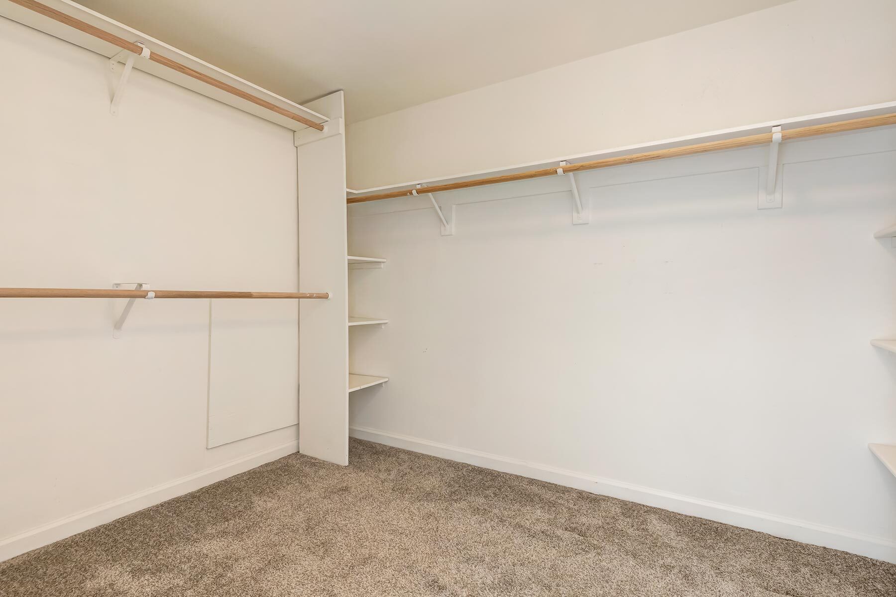 Building Photo - 13011 Mindanao Way