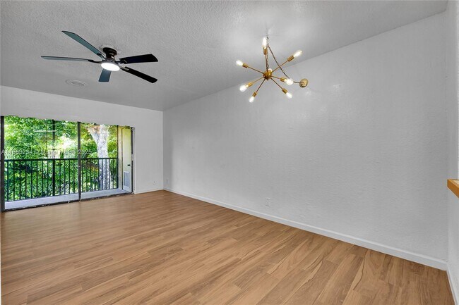 Building Photo - 9158 NW 40th St
